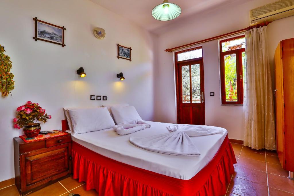 Ani Pension Hotel Kaș Cameră foto